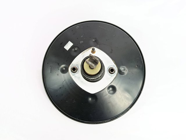 Wzmacniacz próżniowy hamulców 8200453735 RENAULT