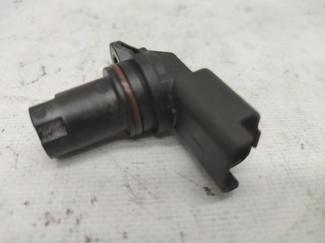 Czujnik położenia wałka rozrządu 8200454170 RENAULT