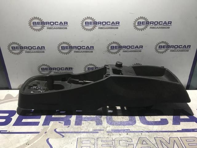 8200457030 Renault (RVI)