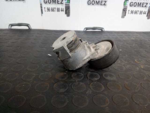 Napinacz paska napędowego 8200460446 NISSAN