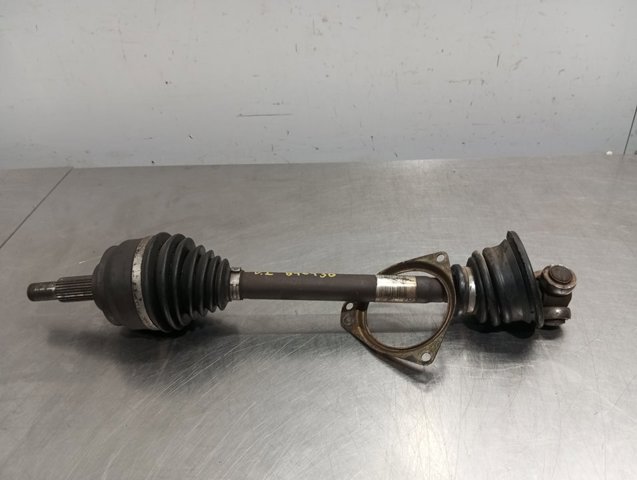 Półoś napędowa przednia lewa 8200467679 RENAULT