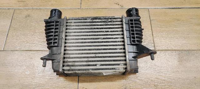 Chłodnica intercoolera 8200471885 RENAULT