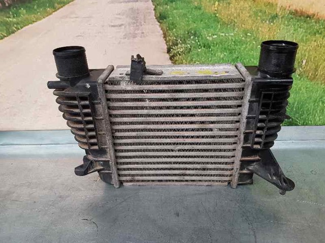 Chłodnica intercoolera 8200471885A RENAULT
