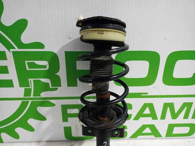 Amortyzator przedni 8200472411 RENAULT