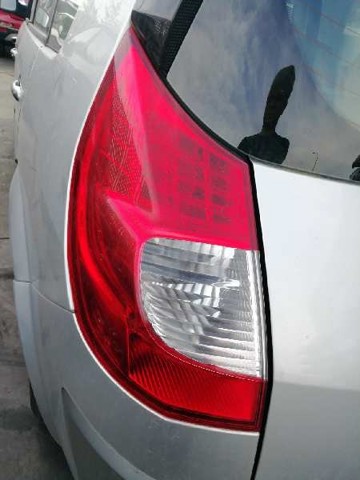 Lampa zespolona tylna lewa 8200474328 RENAULT