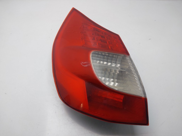 Lampa zespolona tylna lewa 8200474328 RENAULT