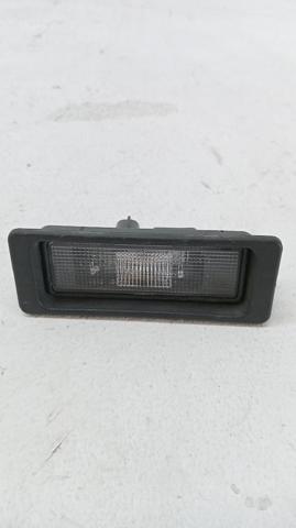 Lampa oświetlenia tylnej tablicy rejestracyjnej 8200480127 RENAULT
