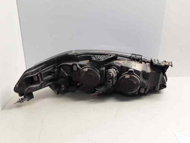 Reflektor lewy 8200481196 RENAULT