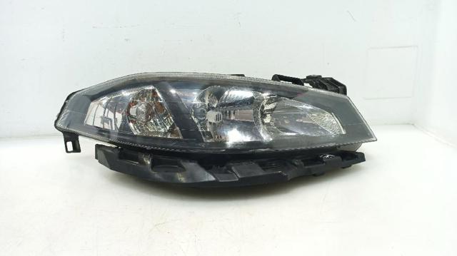 Reflektor lewy 8200481196 RENAULT