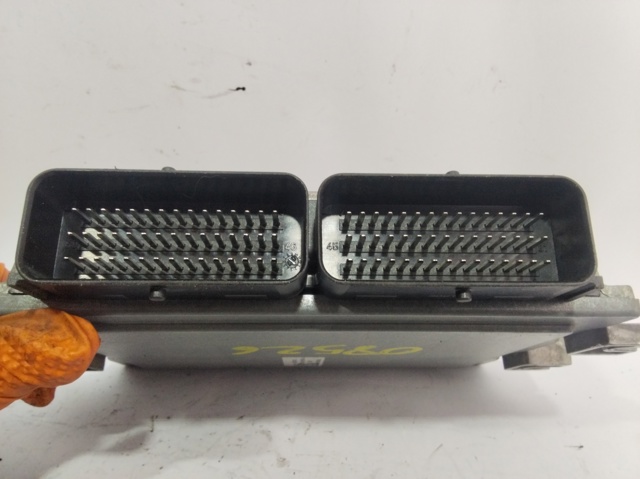 Sterownik silnika 8200483732 RENAULT