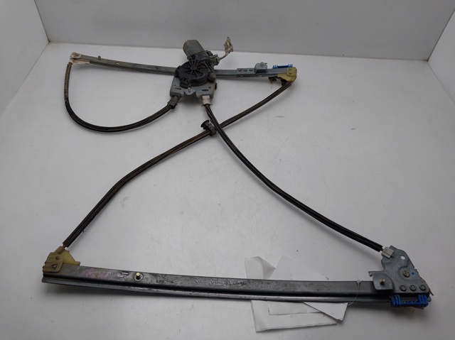 Mechanizm podnoszenia szyby drzwi przednich lewych 8200485195 RENAULT