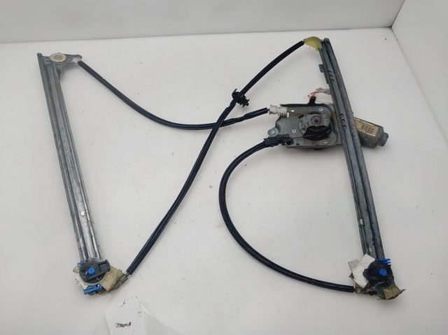 Mechanizm podnoszenia szyby drzwi przednich lewych 8200485195 RENAULT