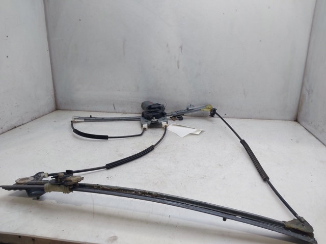 Mechanizm podnoszenia szyby drzwi przednich lewych 8200485195 RENAULT