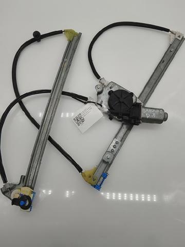 Mechanizm podnoszenia szyby drzwi przednich lewych 8200485195 RENAULT