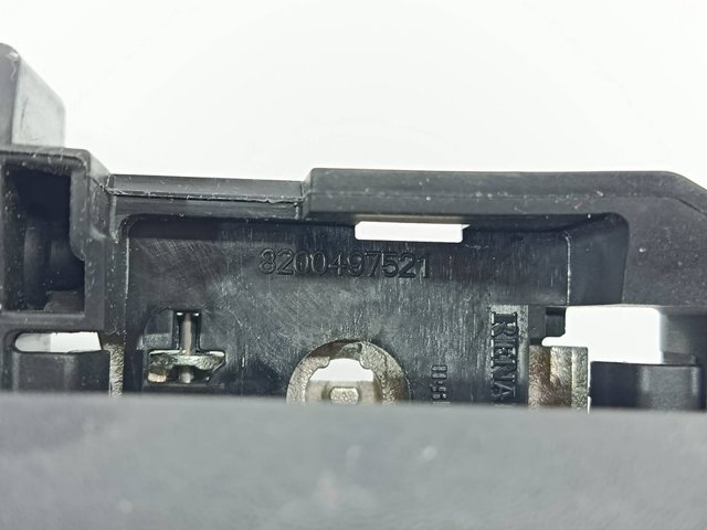 8200497521 Mercedes