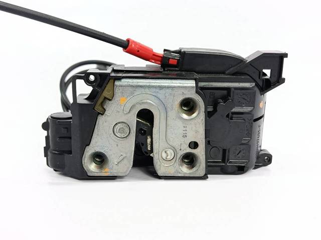 Zamek drzwi przednich prawych 8200497604 MERCEDES
