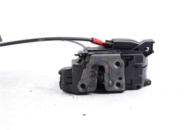 Zamek drzwi przednich prawych 8200497604 RENAULT