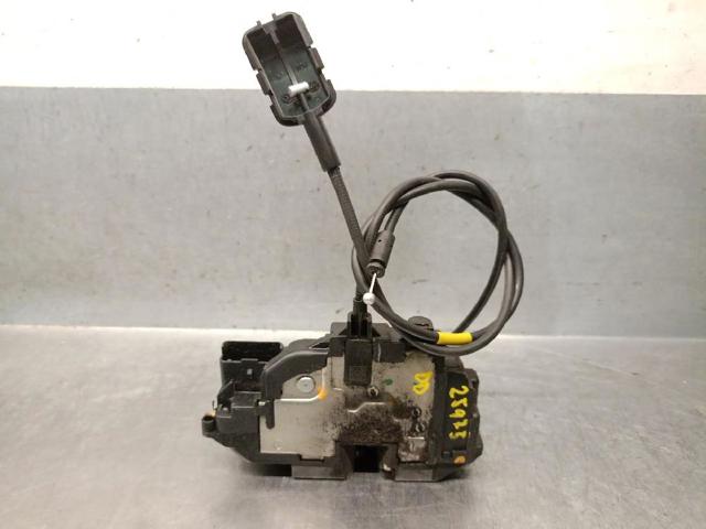 Zamek drzwi przednich prawych 8200497604 RENAULT
