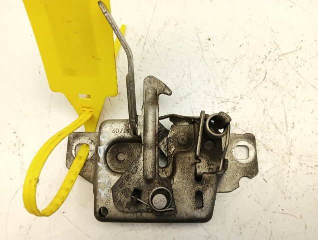 Zamek maski 8200497783 RENAULT