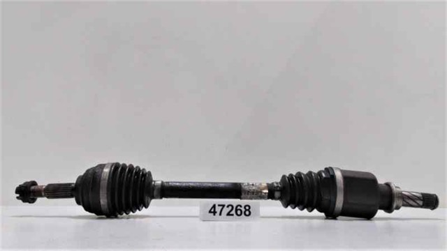 Półoś napędowa przednia lewa 8200499585 RENAULT