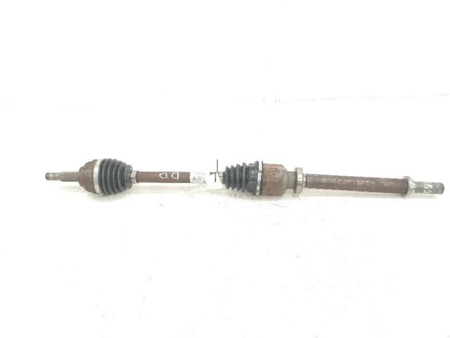 Półoś napędowa przednia prawa 8200499586 RENAULT