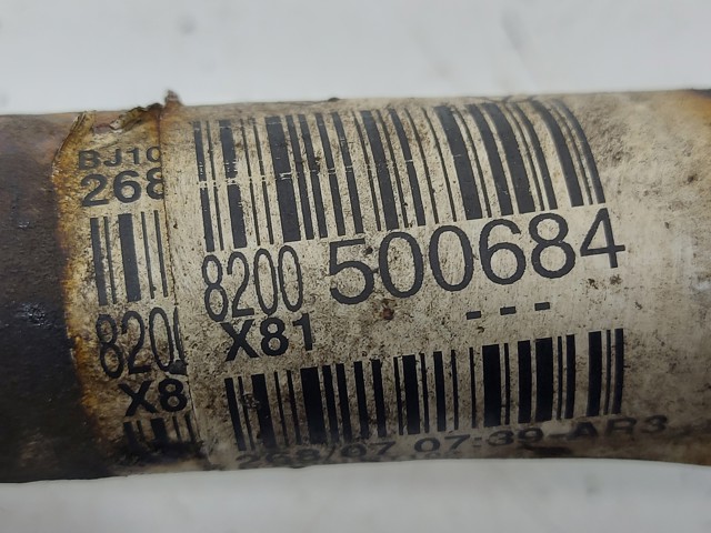 Półoś napędowa przednia lewa 8200500684 RENAULT