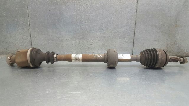 Półoś napędowa przednia prawa 8200503359 RENAULT