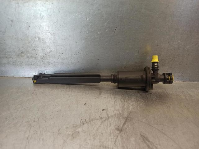 Cylinder sprzęgła Nissan Primastar
