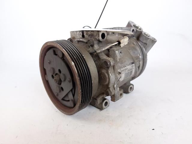Sprężarka klimatyzacji 8200526884A RENAULT