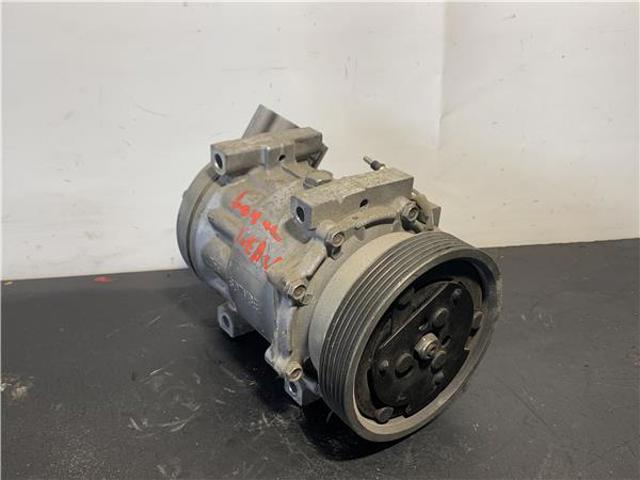 Sprężarka klimatyzacji 8200526884A RENAULT