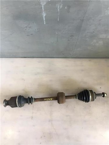 Półoś napędowa przednia prawa 8200534580 RENAULT
