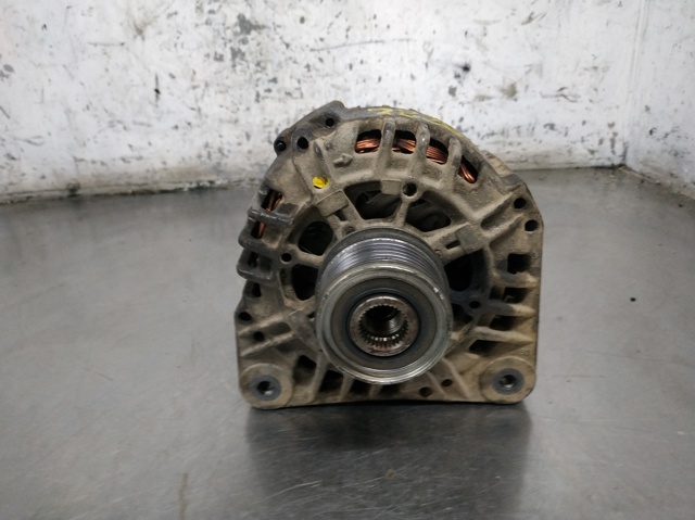 Alternator 8200537415 RENAULT