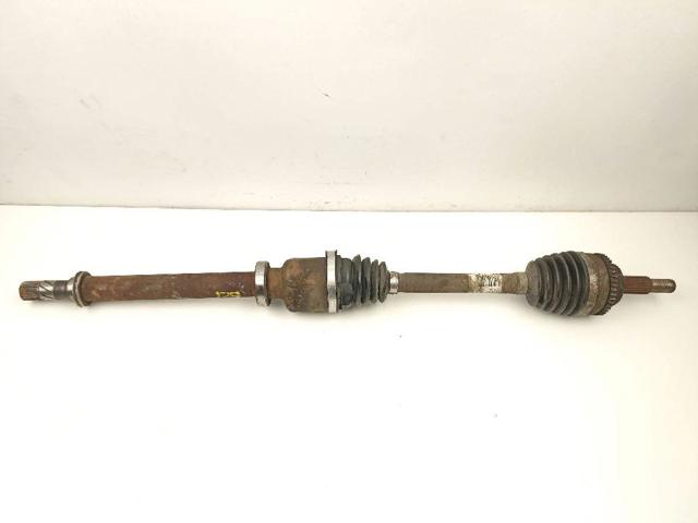 Półoś napędowa przednia prawa 8200538738 RENAULT