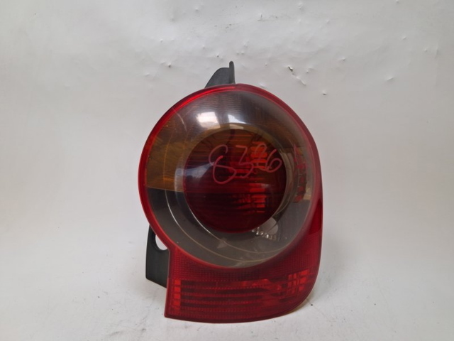Lampa zespolona tylna prawa 8200538785 RENAULT