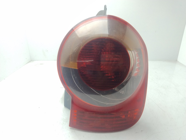 Lampa zespolona tylna prawa 8200538785 RENAULT