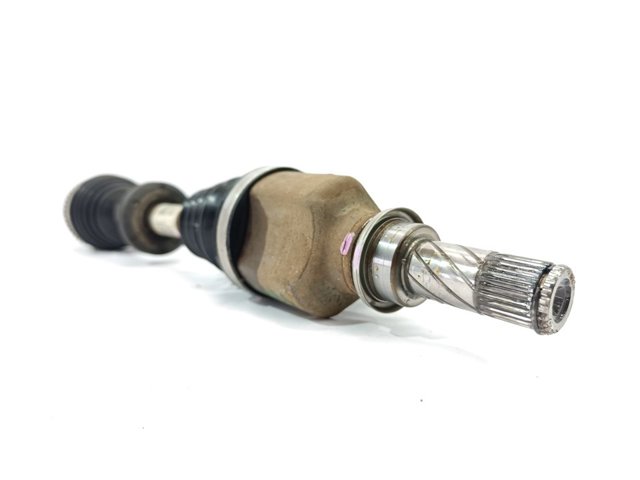 Półoś napędowa przednia lewa 8200543868 RENAULT
