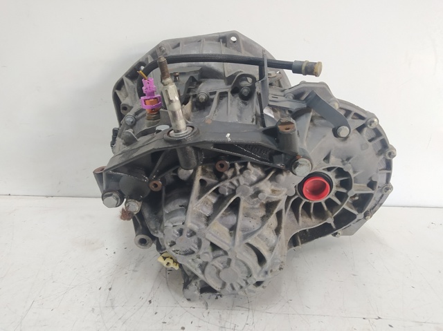Mechaniczna skrzynia biegów w komplecie Opel Vivaro F7