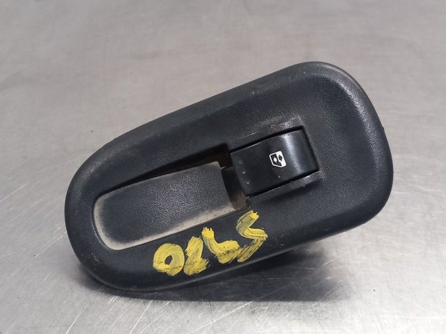 8200548968 Renault (RVI)