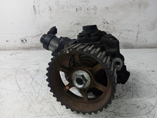 Pompa wtryskowa wysokiego ciśnienia 8200561664 RENAULT