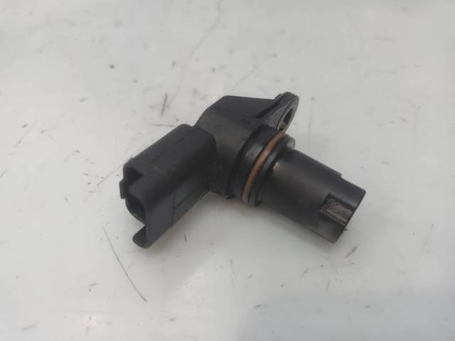 Czujnik położenia wałka rozrządu 8200567414 RENAULT