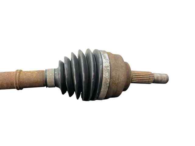 Półoś napędowa przednia lewa 8200571876 RENAULT