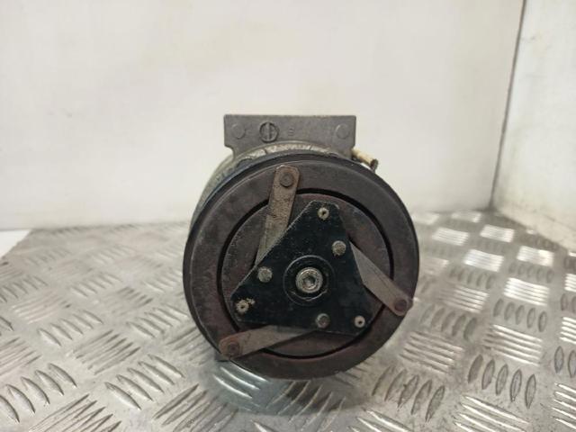 Sprężarka klimatyzacji 8200577732 RENAULT