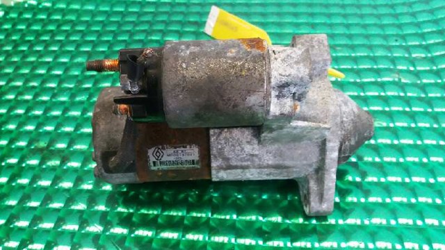 8200584675 Nissan/Infiniti