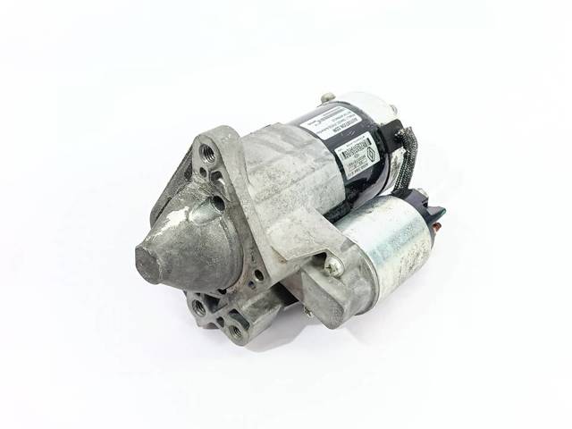 Rozrusznik 8200584675 RENAULT