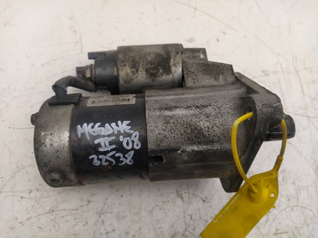 8200584675A Renault (RVI)