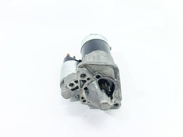 Rozrusznik 8200584675A RENAULT