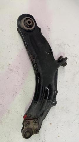 Wahacz zawieszenia przedniego dolny lewy 8200586561 RENAULT