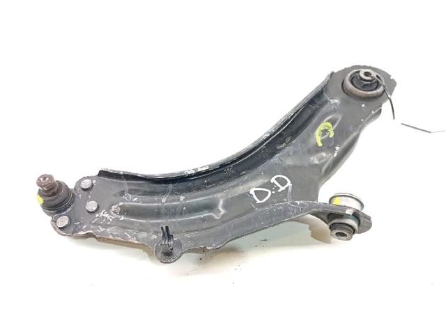 Wahacz zawieszenia przedniego dolny prawy 8200586567 RENAULT
