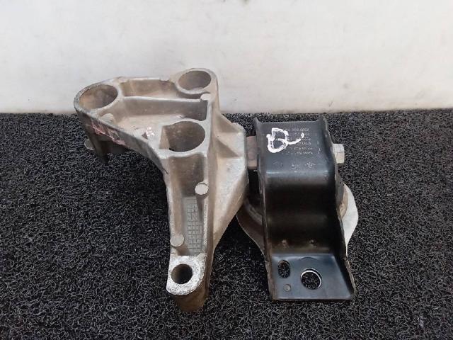 Poduszka (podpora) silnika prawa 8200592642 RENAULT