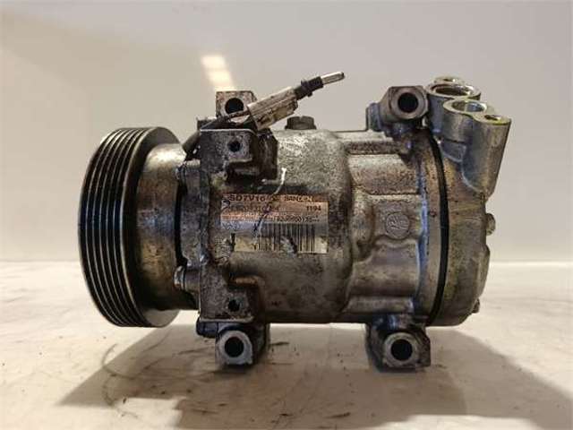8200600135 Renault (RVI)